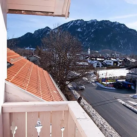 Garni Ammergauer Hof 3* Ομπεραμεργκάου